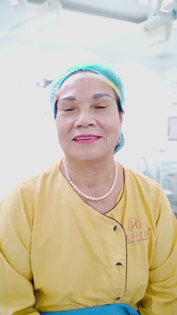 Trẻ hóa đôi mắt nhờ Nâng cung mày Dr.Hải Lê!
