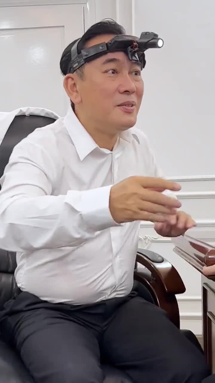 Tư vấn nâng mũi cho đôi bạn thân cùng nhau đi làm đẹp