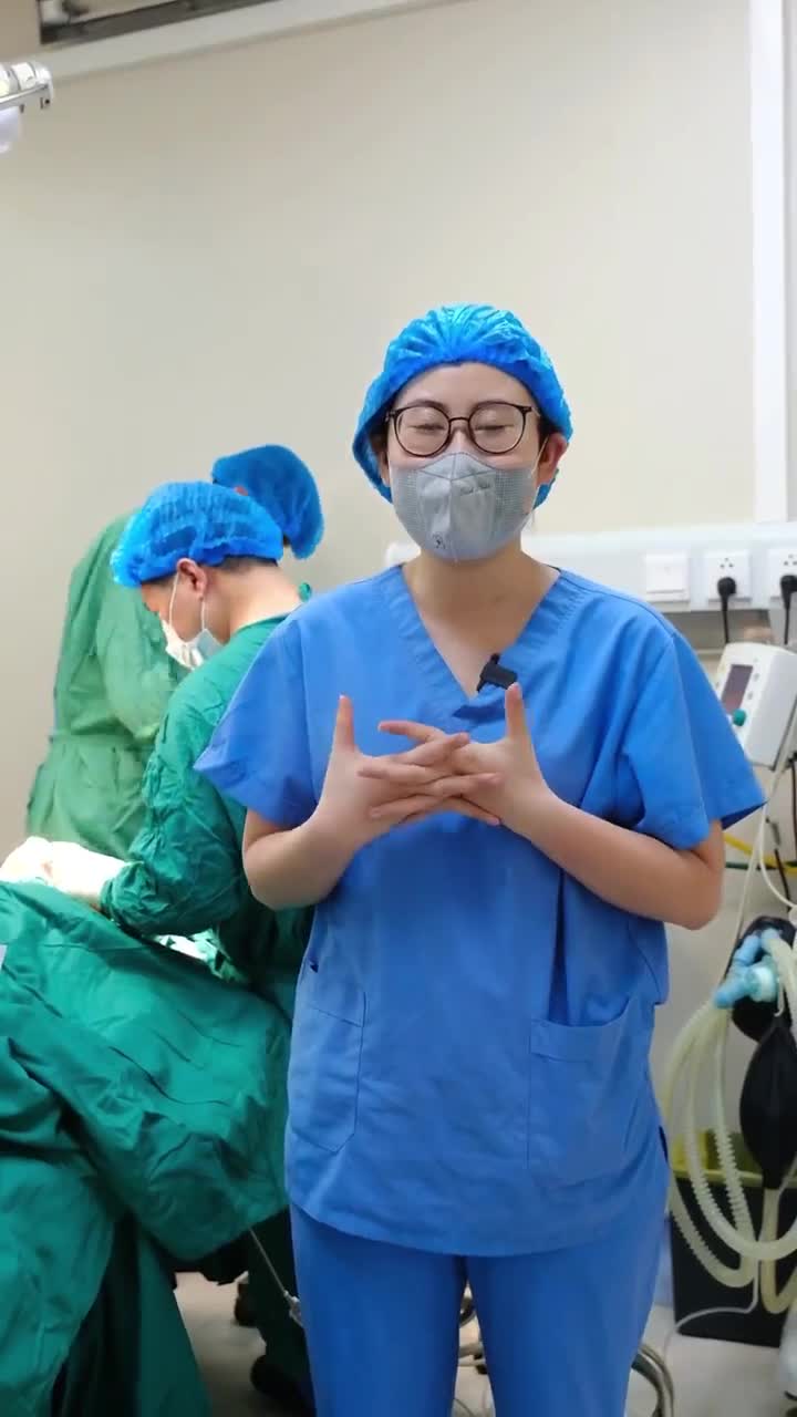 Đột nhập phòng phẫu thuật của Bác sĩ Tuấn Anh