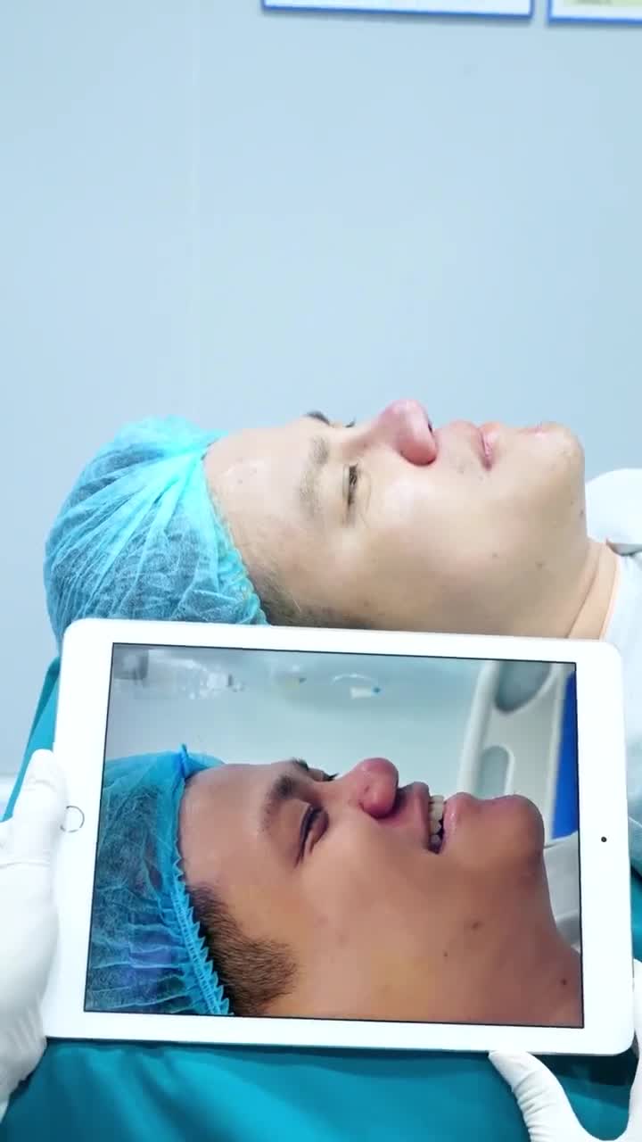Khách hàng nâng mũi cấu trúc tại VTM La Ratio ngày 07/01/2025.