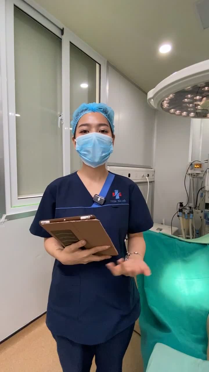 MẸ 3 CON, SỞ HỮU BODY CỰC “CHÁY”