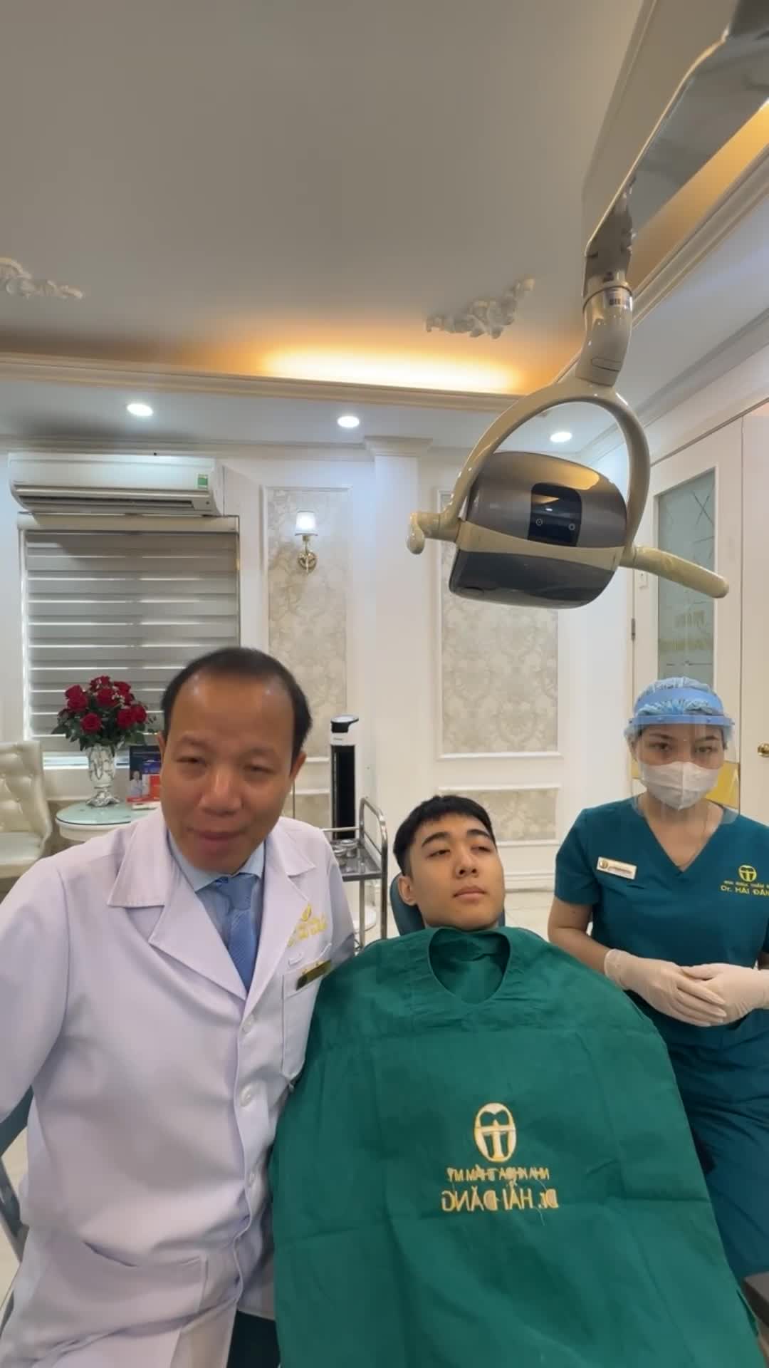 NHỔ RĂNG KHÔN KHÓ – NGƯỜI THẬT, VIỆC THẬT, GIÁ TRỊ THẬT
