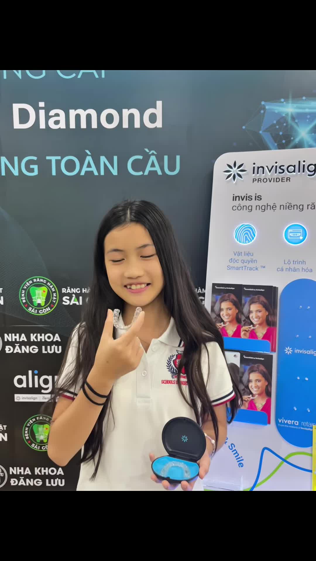 CẢ NHÀ CÙNG NIỀNG – CÙNG CƯỜI TỰ TIN
