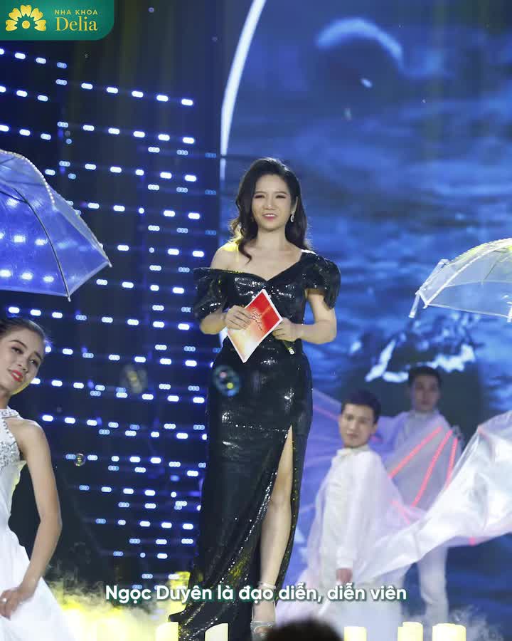 "Làm bộ răng sứ này tại Delia là quyết định đúng đắn nhất của mình. 4 năm qua chưa khi nào mình phải lo lắng về vấn đề răng miệng, lúc nào hơi thở cũng thơm tho."