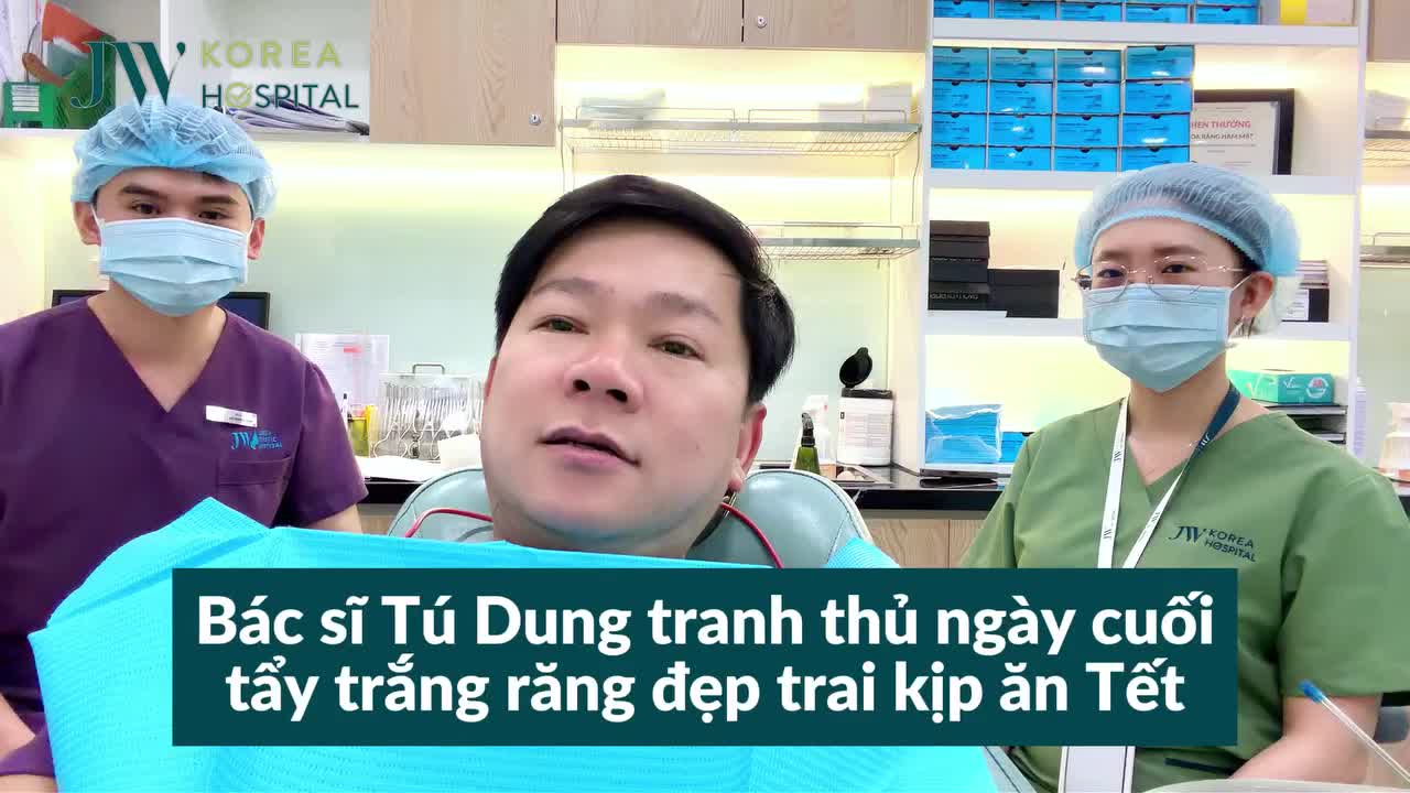Bác sĩ Tú Dung tranh thủ  tẩy trắng răng trước thềm giao thừa, sẵn sàng đẹp trai đón Tết