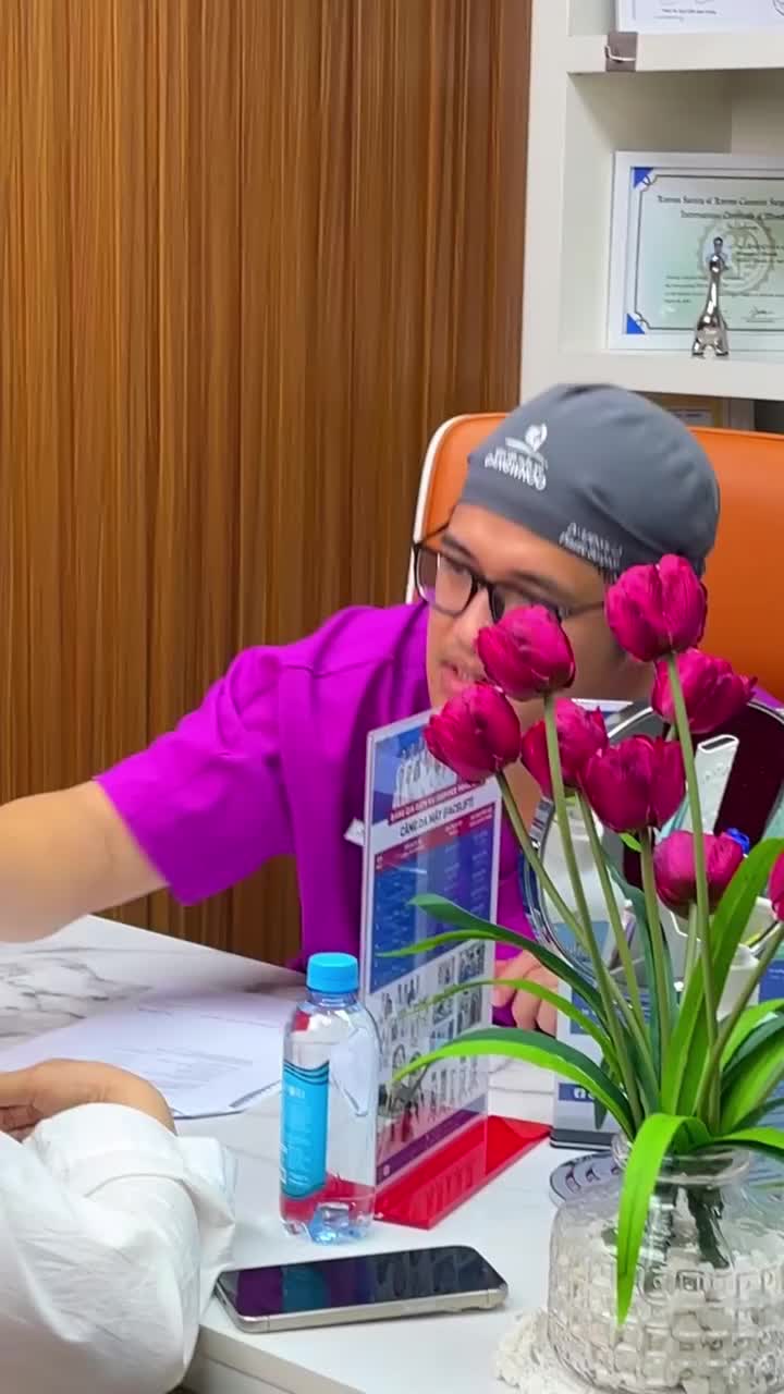 GÓC TƯ VẤN: GIẢI QUYẾT TÌNH TRẠNG MẮT ĐỔ, SỤP MÍ VÀ XỬ LÝ SẸO CŨ CHO KHÁCH HÀNG!