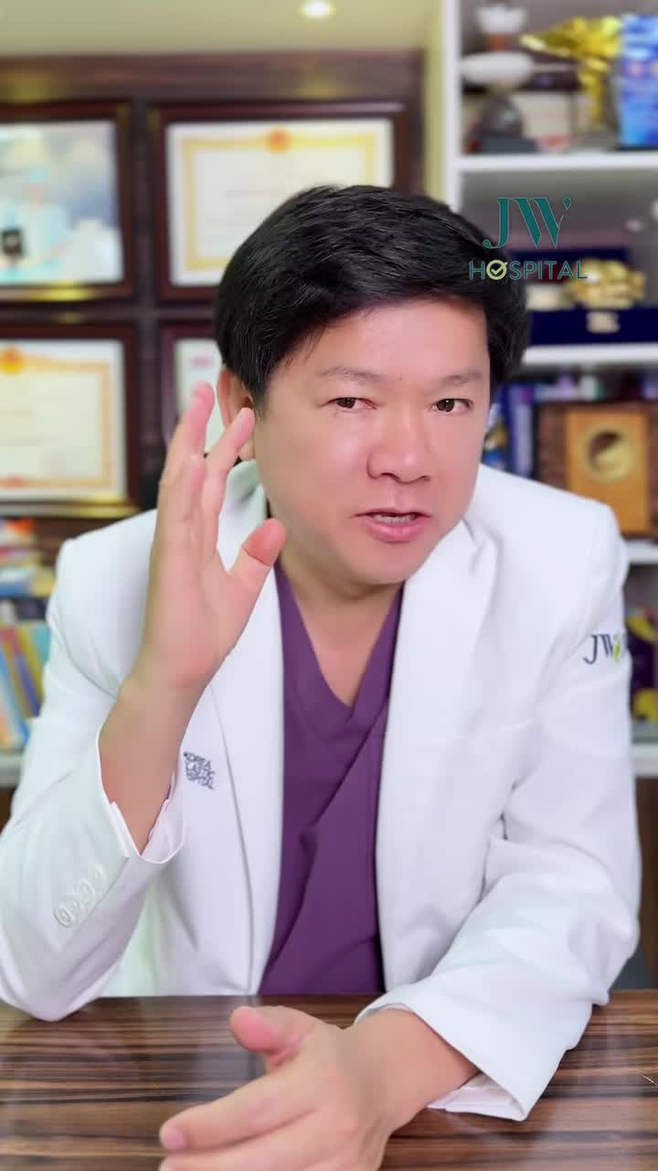 VIỆT KIỀU SHOCK NẶNG VÌ GIÁ NÂNG MŨI CỦA BÁC SĨ TÚ DUNG Ở VIỆT NAM TIẾT KIỆM 15 LẦN NƯỚC NGOÀI
