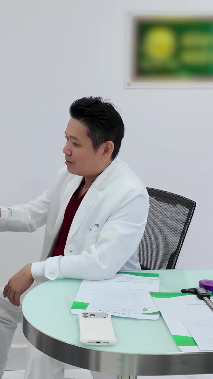Các anh chồng luôn tin tưởng Bs. Hùng nâng cấp V1 cho vợ!