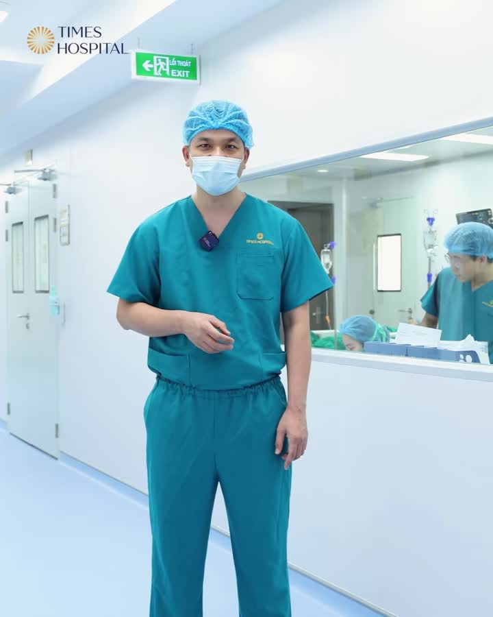 Ngực sa trễ - Vì sao nên khám và tư vấn sớm càng tốt?