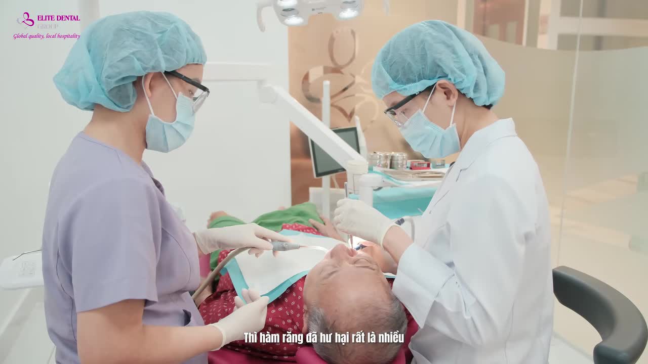 RĂNG MIỆNG NGƯỜI LỚN TUỔI THƯỜNG GẶP PHẢI NHỮNG VẤN ĐỀ NÀO?