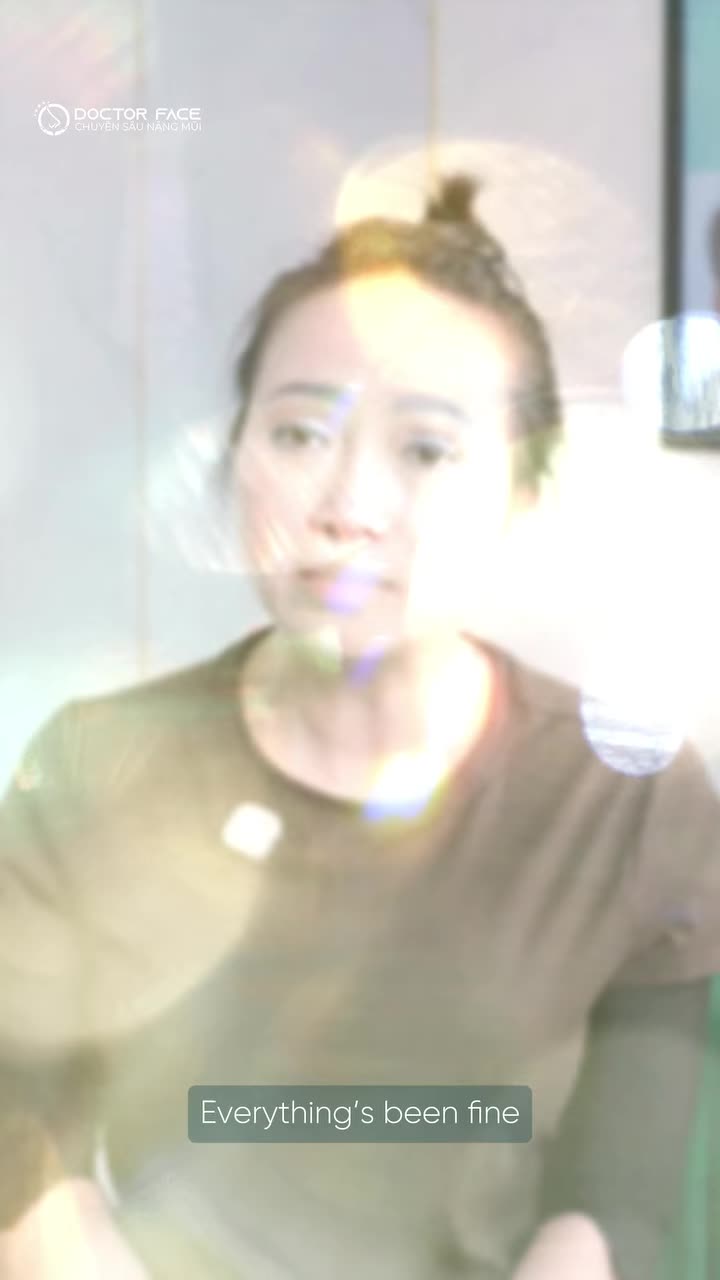 Sau 8 năm được bác sĩ Phương “giải cứu” chiếc mũi từng làm hỏng, chị Việt Kiều Mỹ nói gì khi quay lại tái khám?