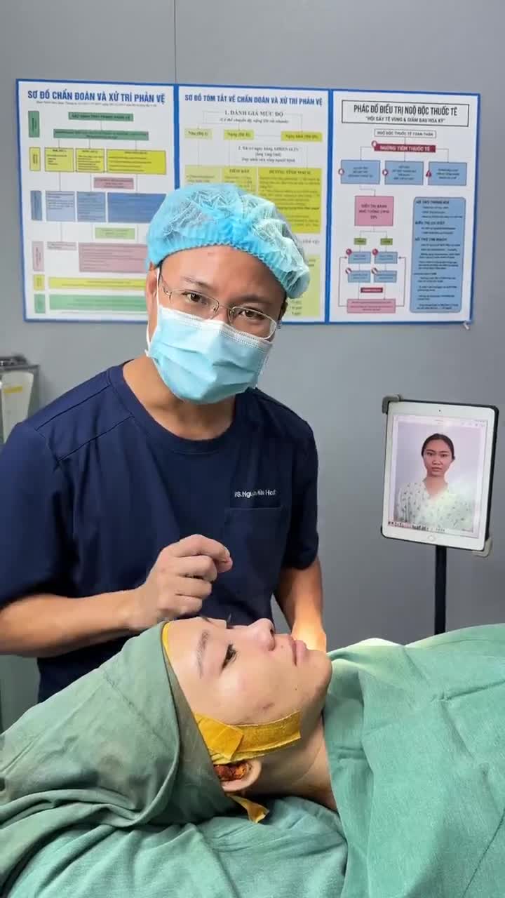 BÁC SĨ HOẠT TRẢ KẾT QUẢ NÂNG MŨI CẤU TRÚC CHO BẠN KHÁCH 2K5
