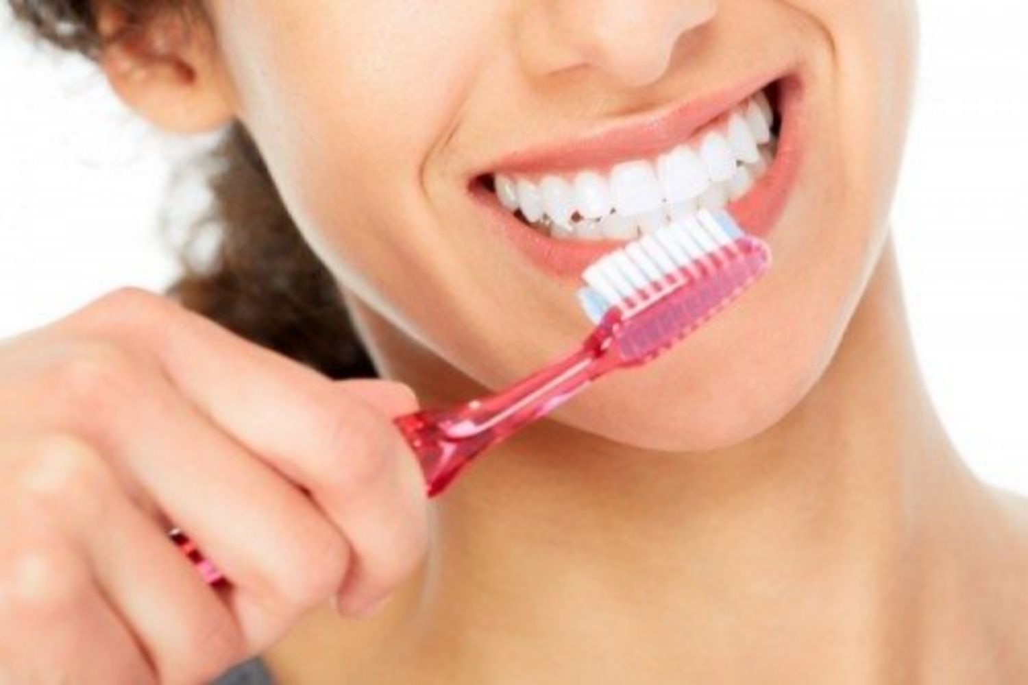 Ung thư phổi ảnh hưởng đến sức khỏe răng miệng như thế nào?