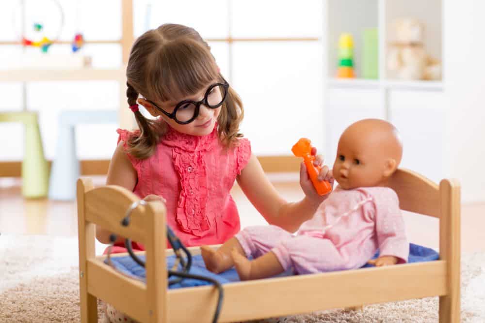 Thăm khám bác sĩ: giai đoạn bé 5 tuổi