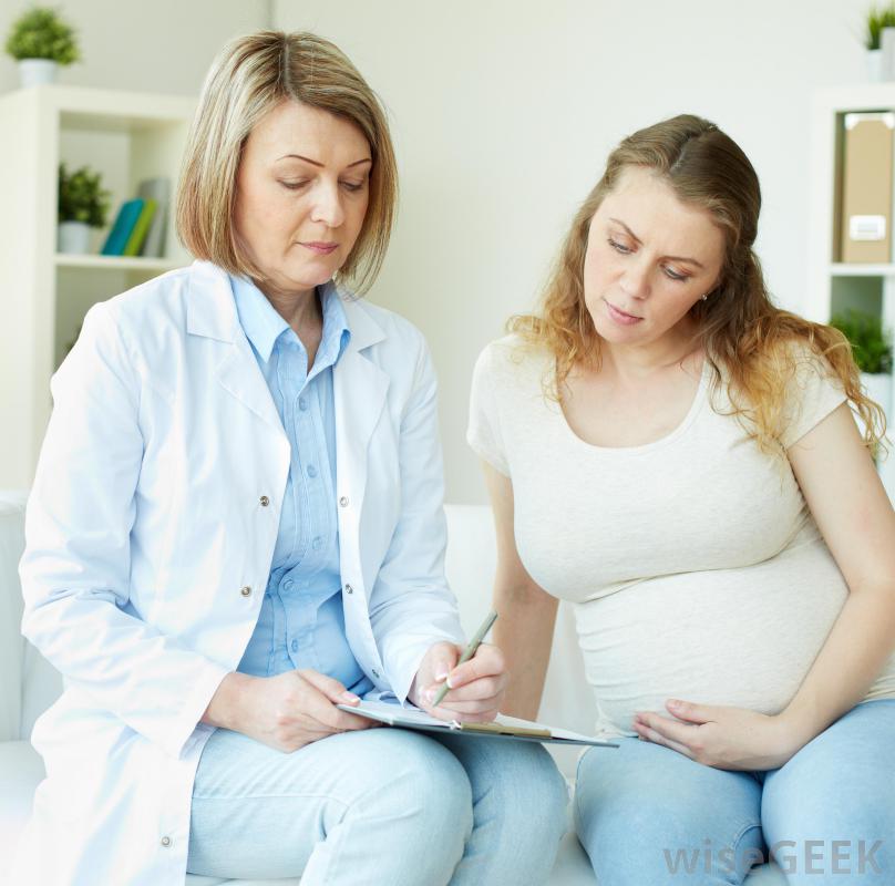 Mang thai nguy cơ cao: đối phó với các cuộc hẹn thăm khám và xét nghiệm bổ sung