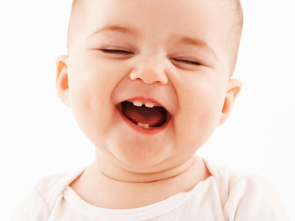 Tuổi mọc răng sữa, răng vĩnh viễn và thay răng ở trẻ em