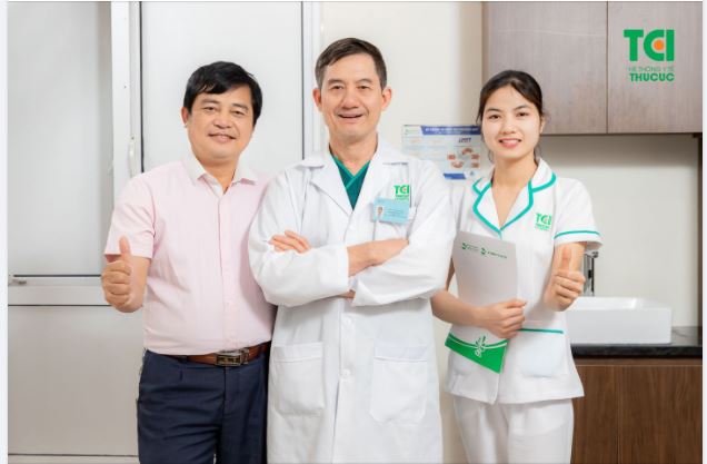 SỎI THẬN GÂY TIỂU RA MÁU, CÓ NGUY HIỂM KHÔNG?