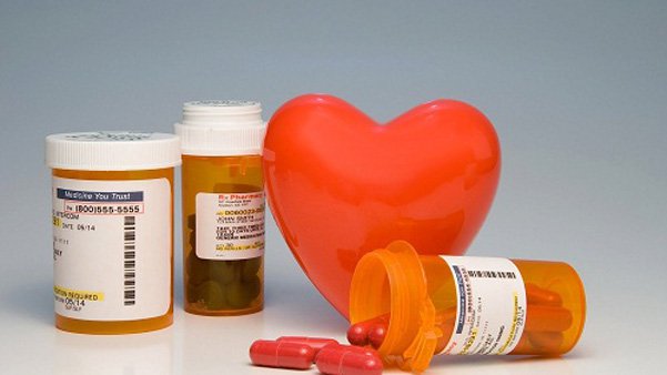 Uống thuốc huyết áp quá liều có sao không?