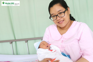 Chăm Sóc Phục Hồi Sức Khỏe Mẹ Và Bé Sau Sinh - Bệnh viện Hoàn Mỹ Sài Gòn