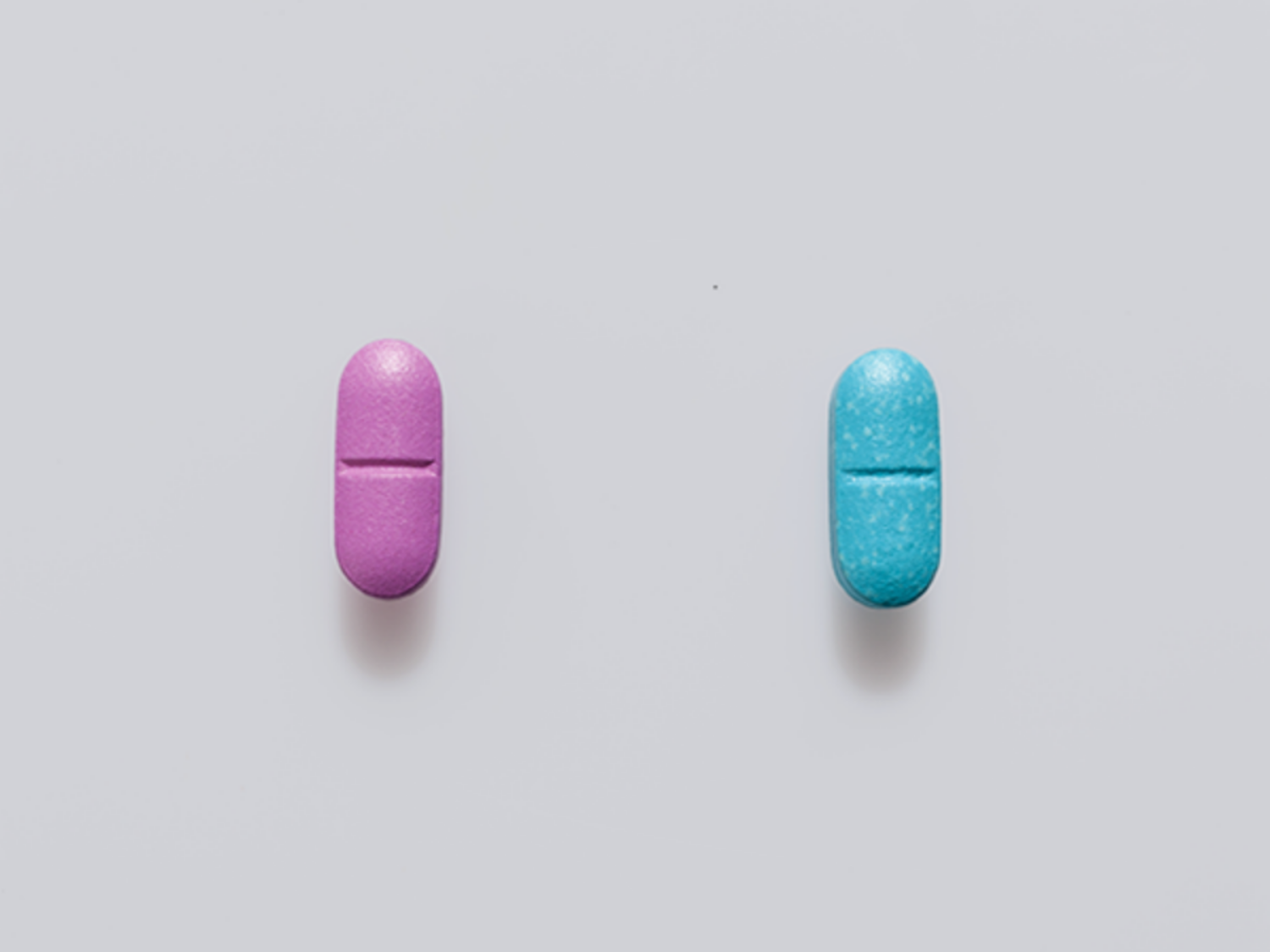 Có nên kết hợp cả Cialis và Viagra để điều trị rối loạn cương dương không?