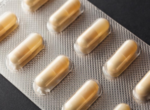 So sánh thuốc trị phì đại tuyến tiền liệt Cialis và Flomax