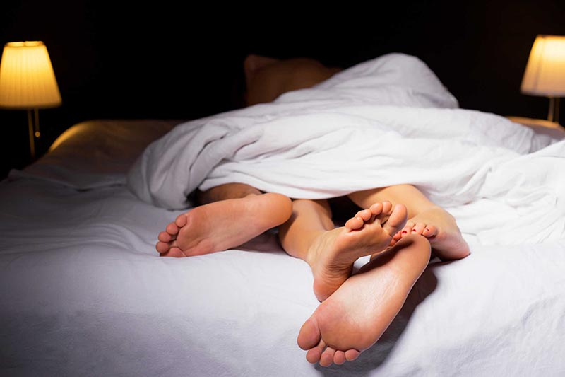 Giải Đáp Thắc Mắc Quan Hệ Tình Dục Không rút ra được