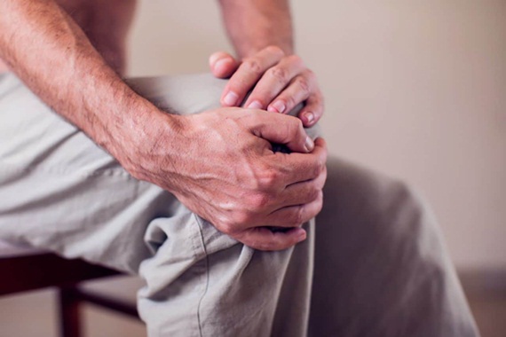 Triệu chứng và biến chứng của bệnh viêm khớp dạng thấp