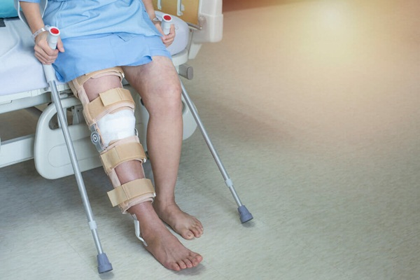 Rủi ro của phẫu thuật thay khớp gối toàn phần