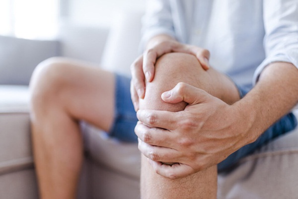 Thoái hóa khớp gối: Nguyên nhân, triệu chứng và cách điều trị