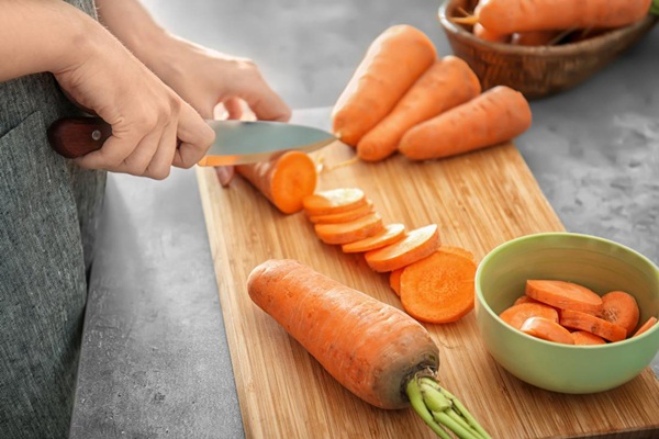 Người bị thoái hóa khớp gối nên ăn gì, kiêng gì?