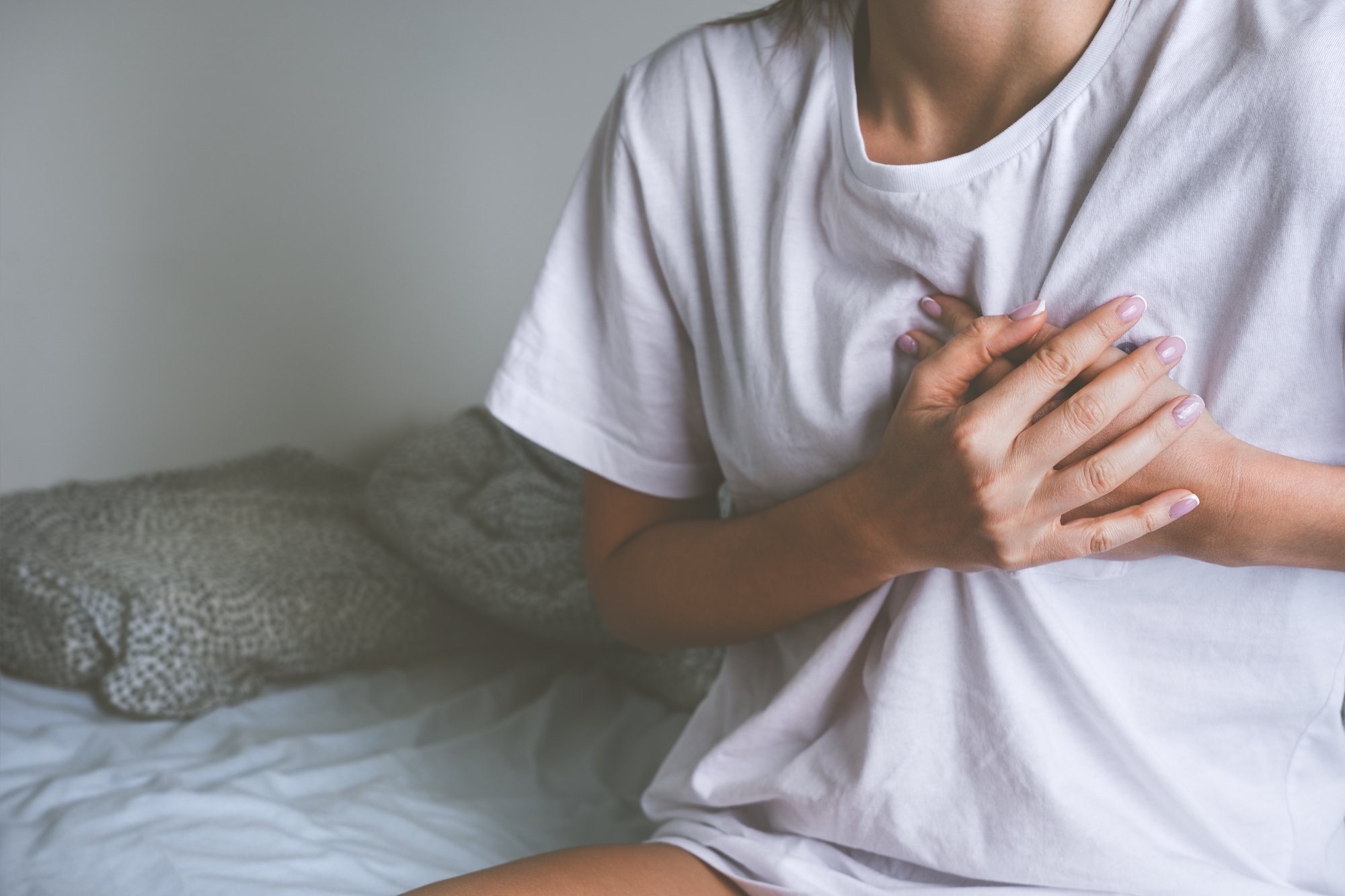 Nguyên nhân dẫn đến đánh trống ngực vào ban đêm là gì?
