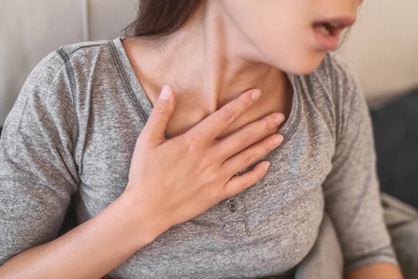 Tại sao tăng huyết áp gây khó thở?
