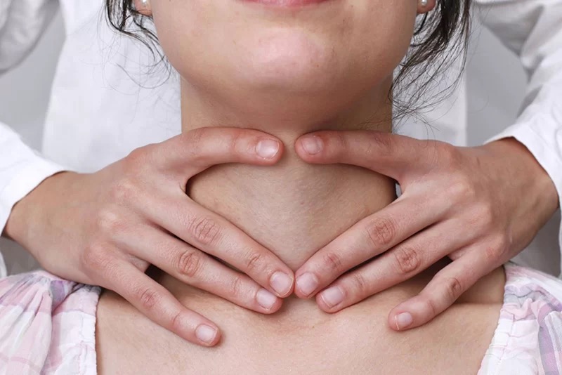 Tuyến giáp ảnh hưởng đến cholesterol như thế nào?