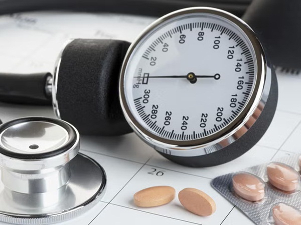 Statin có tác dụng làm giảm huyết áp không?