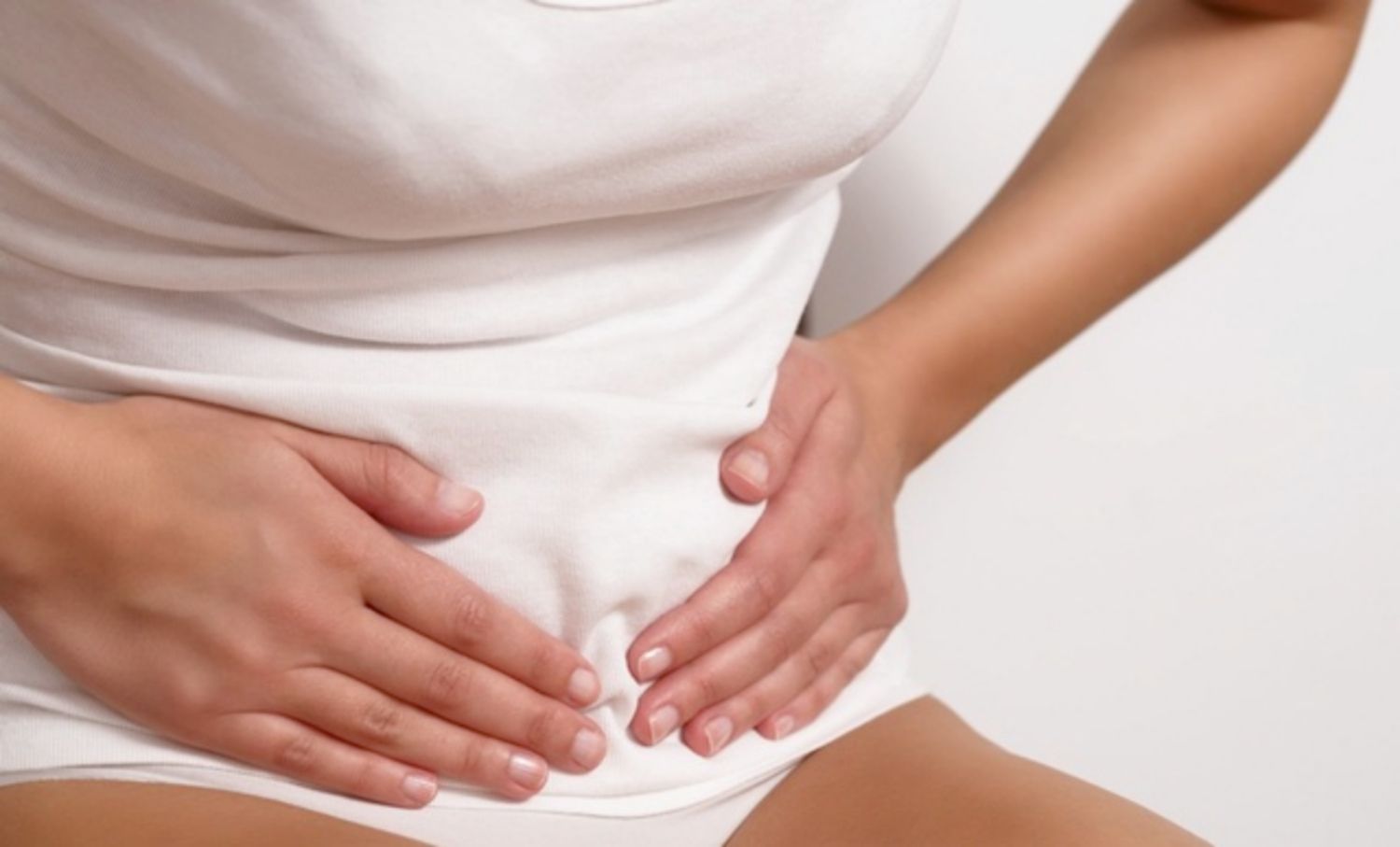 Nguyên nhân nào gây đau bụng dưới và khí hư bất thường?