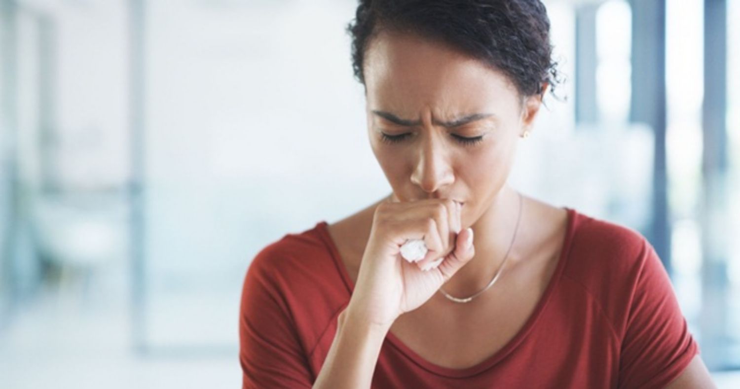 Ho khan có phải là triệu chứng của HIV không?