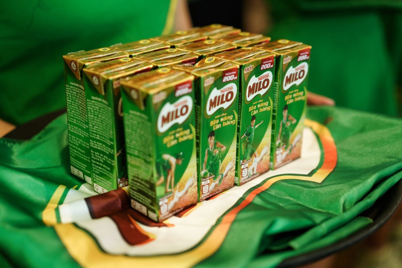 Uống sữa Milo vào buổi sáng thay cho đồ ăn nhanh